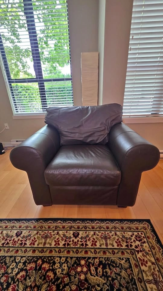 IKEA Genuine Leather Armchair – Dark Brown – Excellent Condition