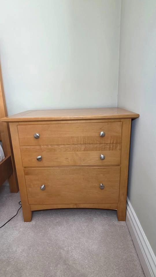 Stanley Preface 3-Drawer Nightstand – Light Wood Finish - photo 4