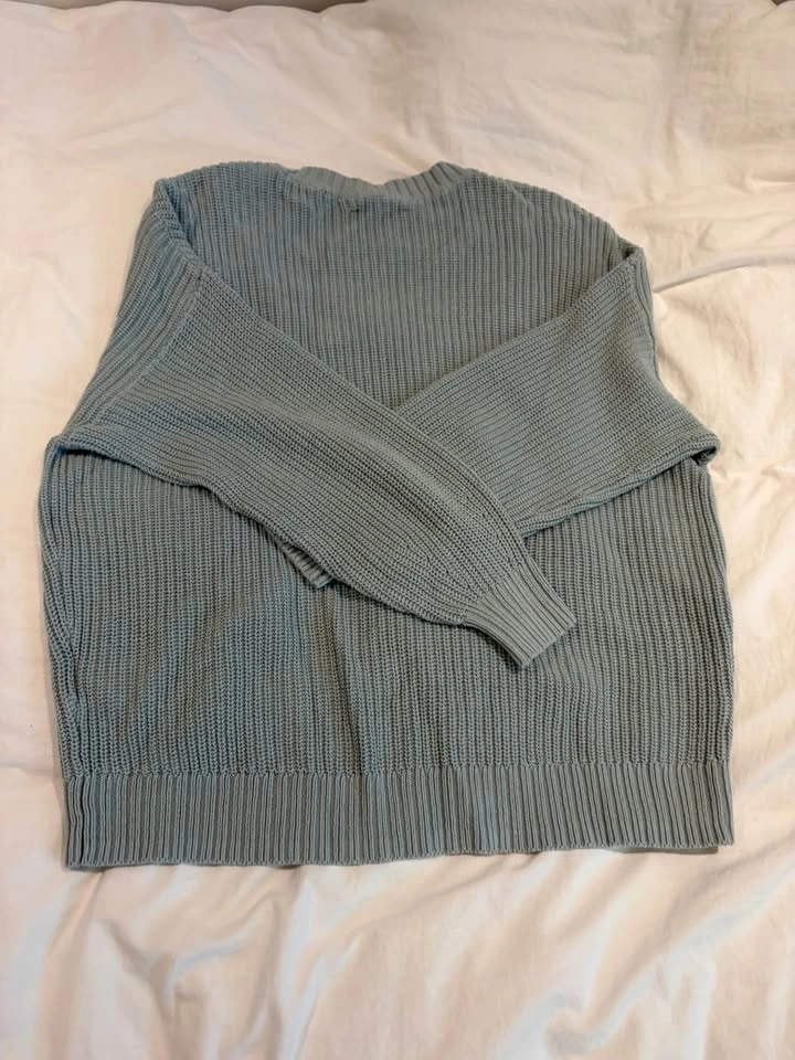 Hollister sweater - S - photo 3