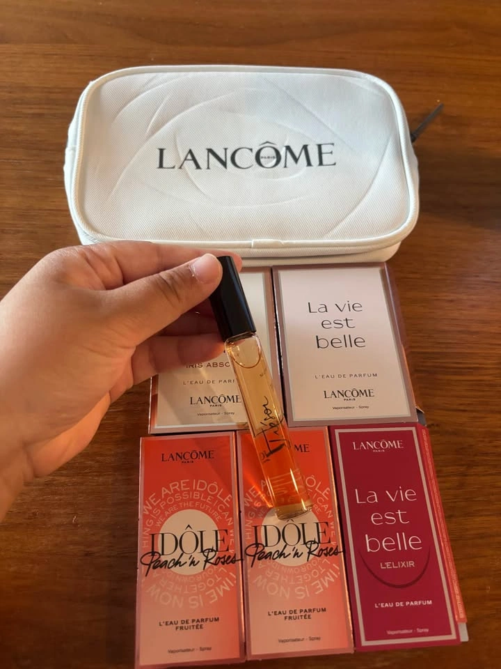 Lancôme Perfume Set: Tresor Rollerball, 5 Mini Samples, Bag - photo 3