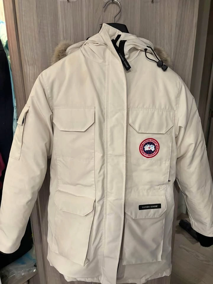 Canada Goose Expedition Parka XS- Worn only a few times
