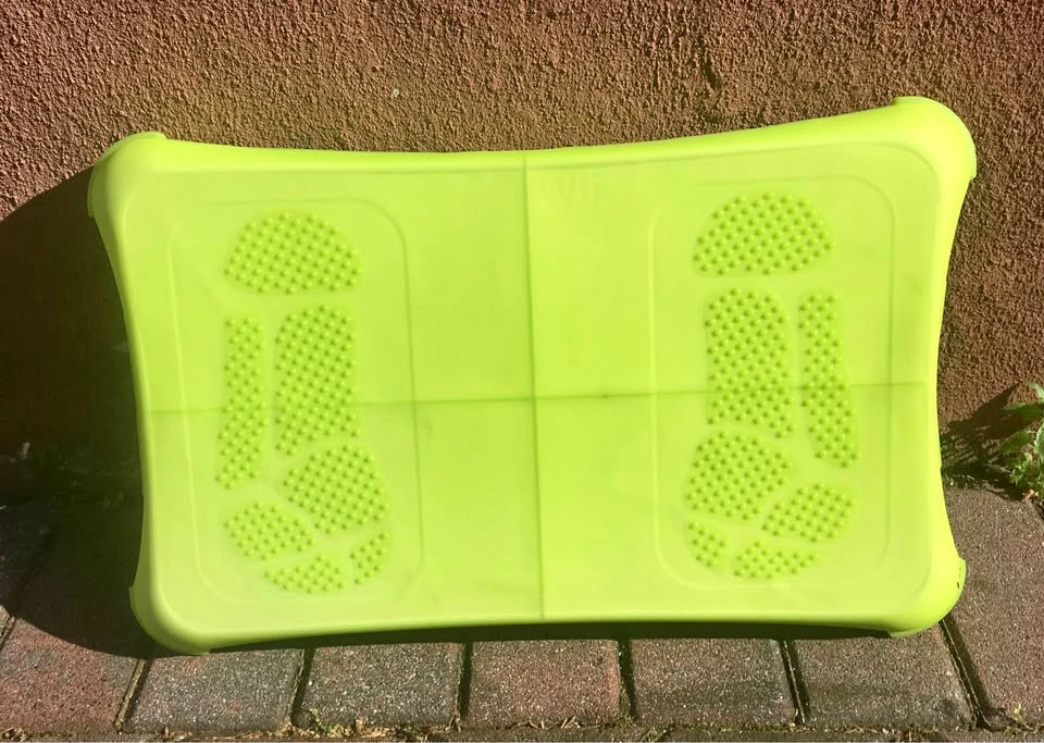 Wii Balance Board with green cover