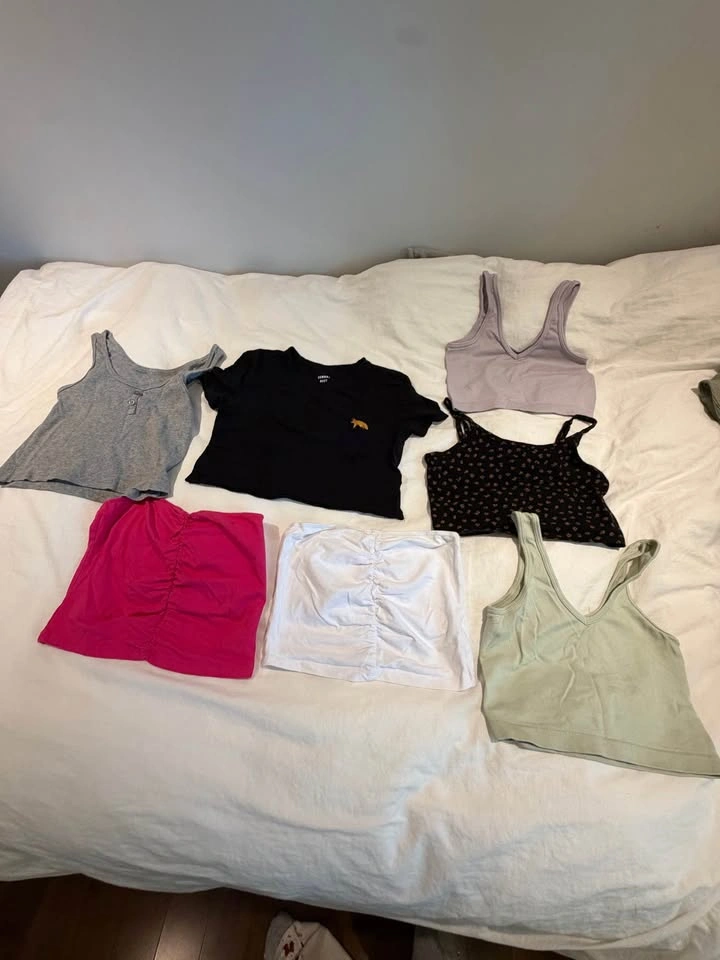 Tanktops!!! - ALL FOR $35 - photo 4