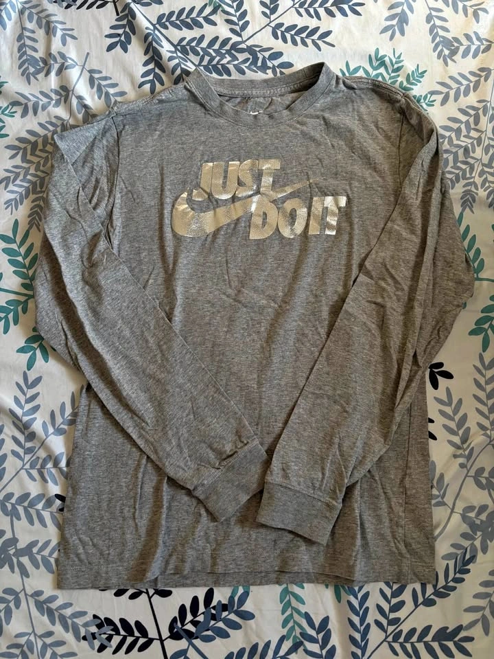 Nike THE NIKE TEE long sleeve grey JUST DO IT shirt