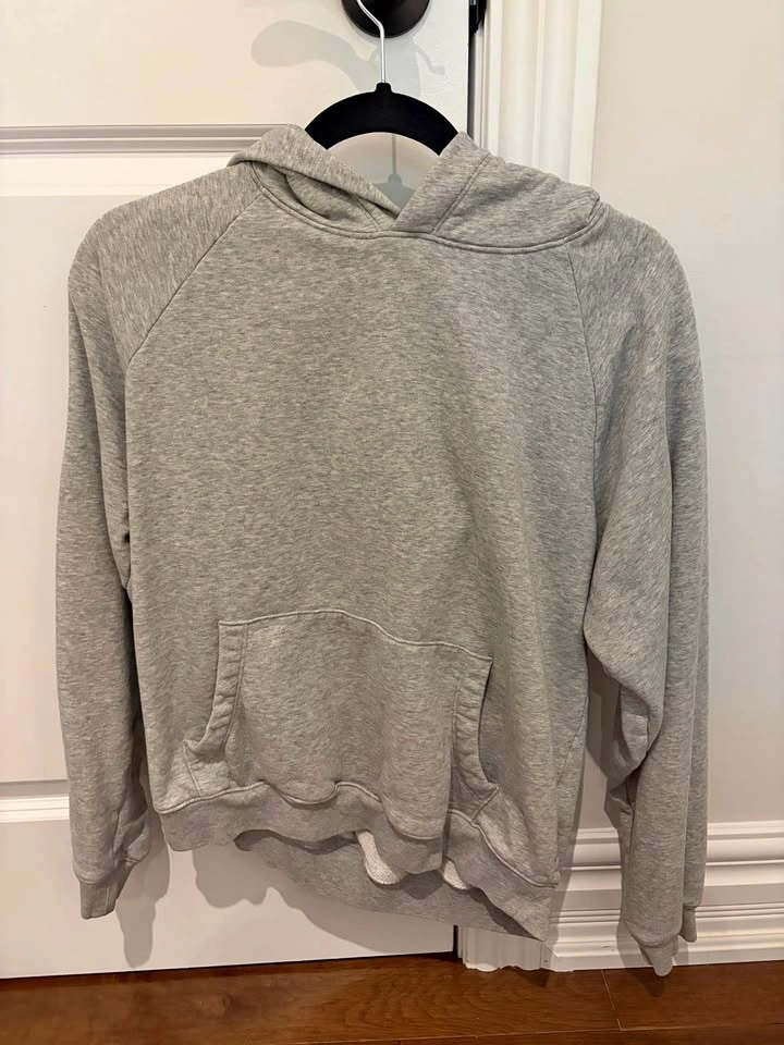 Grey Gap Hoodie - M