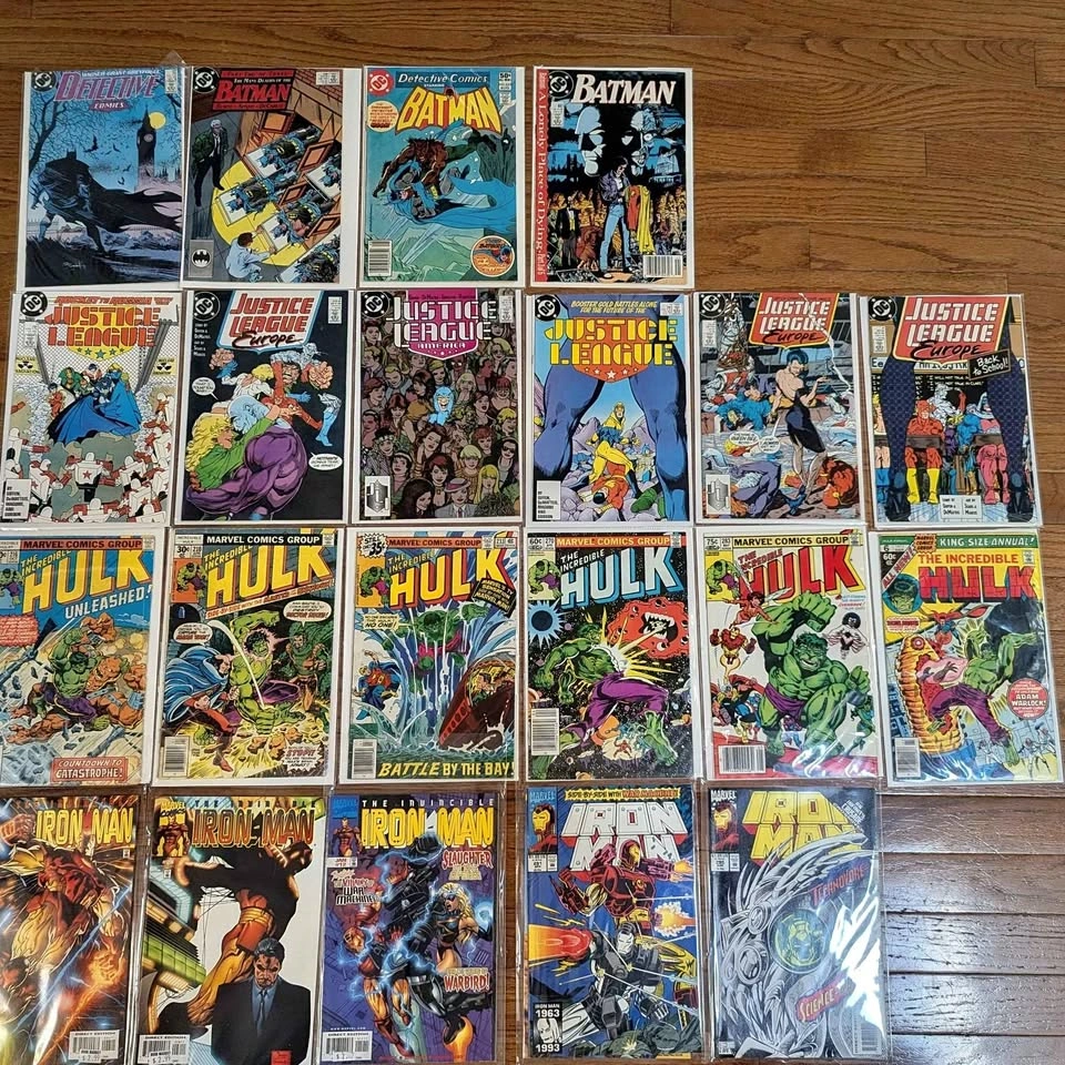 Batman Justice League Hulk Iron Man Comic Book Lot - 23 Comics