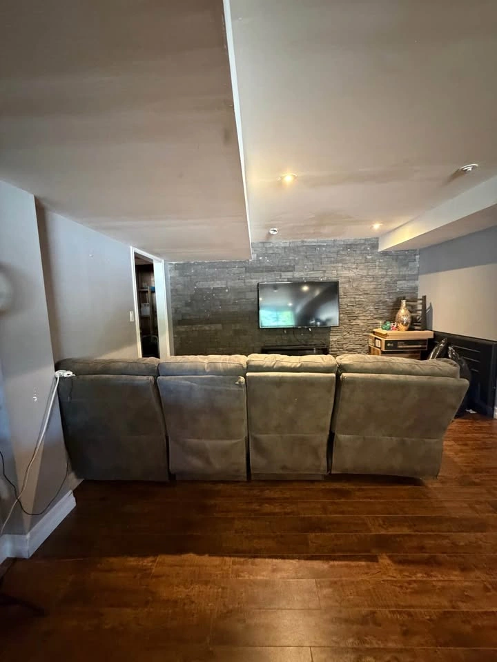 EVERYTHING MUST GO - Quality Furniture for Sale - photo 3