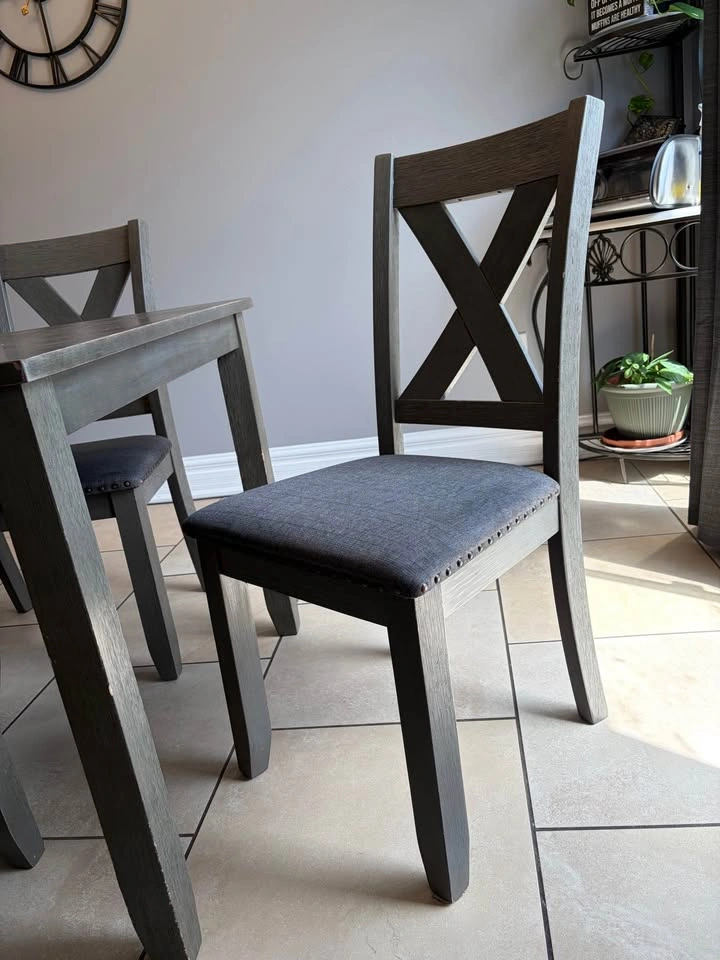Dining Table + 6 Chairs (Ashley Furniture) - photo 3