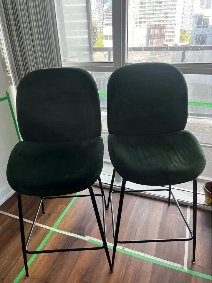 Structube Velvet Green Judith Counter Stools x2 - photo 4