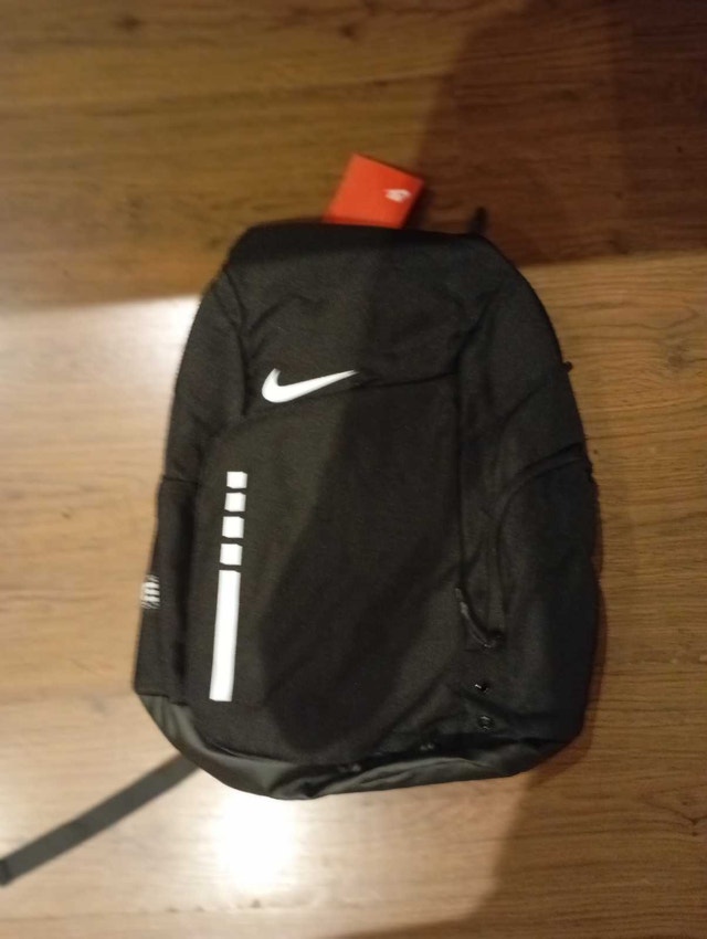 Nike Elite Bag White And Black - photo 4
