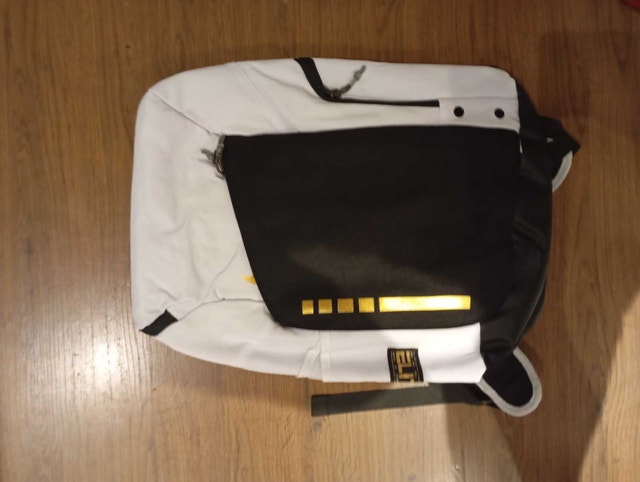 Nike Elite Backpack White And Gold - photo 4