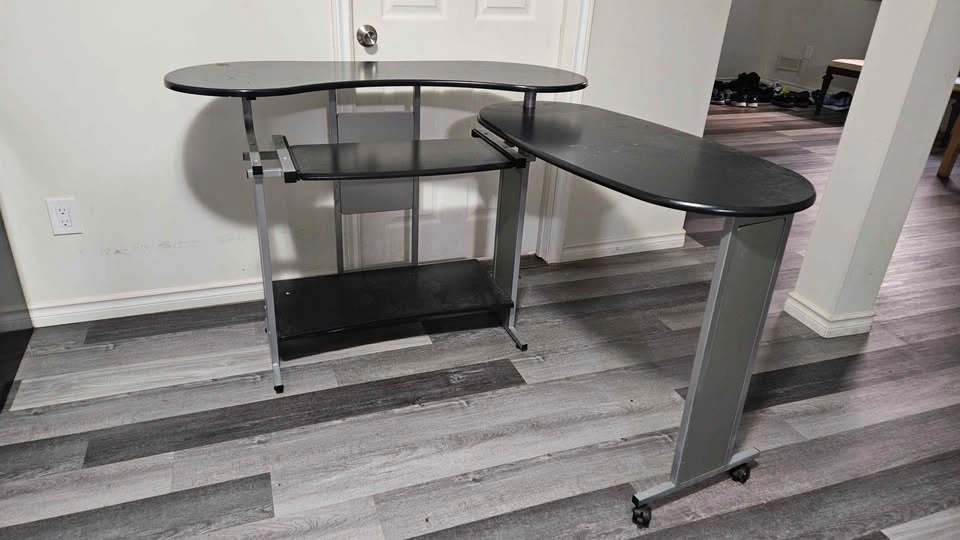 Study/ Office Table (Expandable) - photo 2