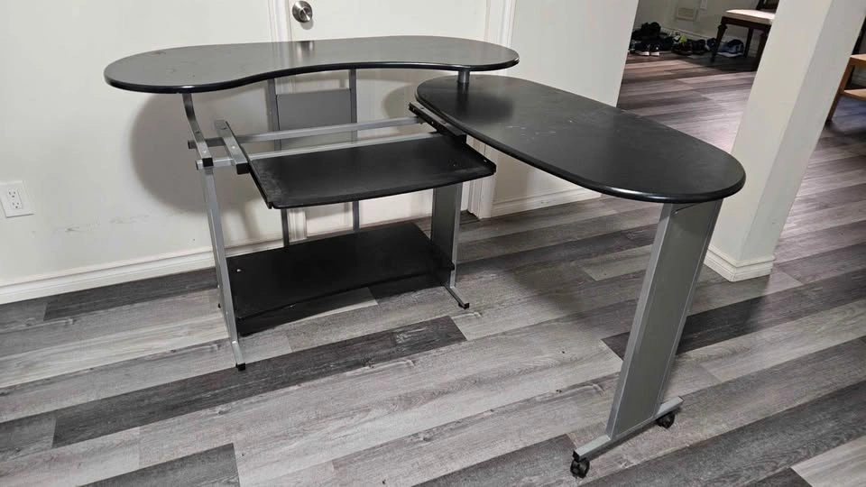 Study/ Office Table (Expandable) - photo 5