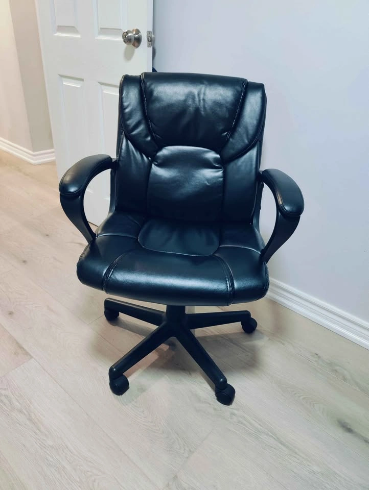 Office Chair - Immaculate condition - photo 2