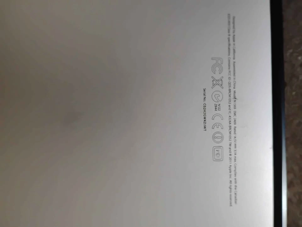 2012 MacBook Air - photo 3