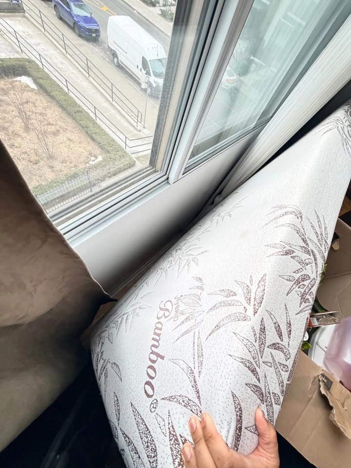 Moving Sale – Like New Bamboo Memory Foam Mattress (Full) - photo 3
