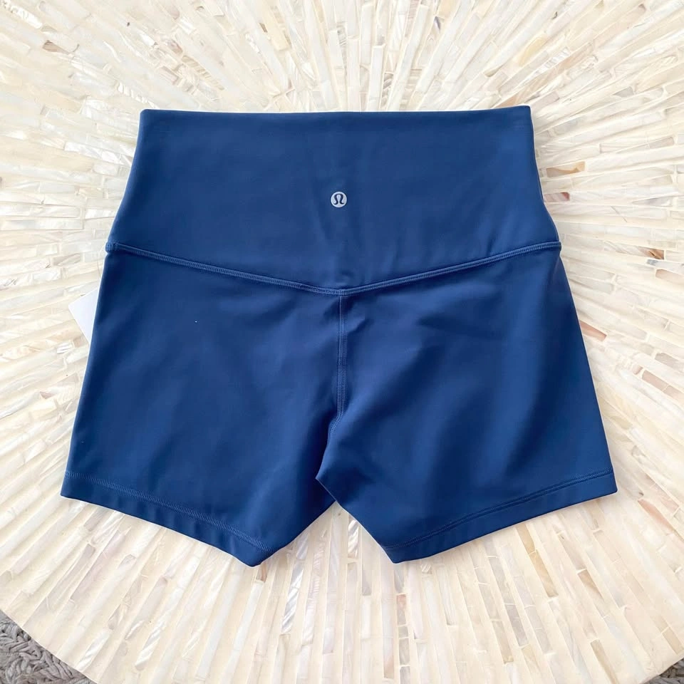 NWT Lululemon Align High-Rise Short 4” - photo 5