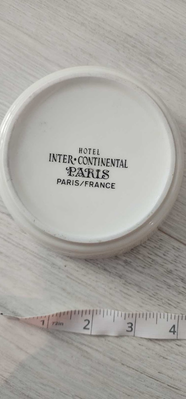 InterContinental Hotels Ashtray - photo 2