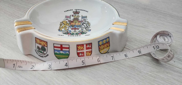 Canada Centennial 1967 Ashtray - photo 2