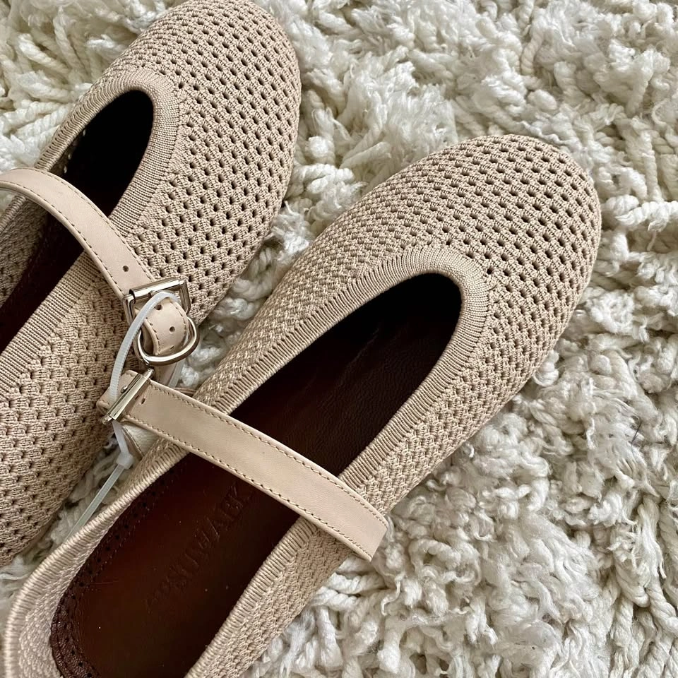 Beige Woven Mesh Mary Jane flats - photo 2