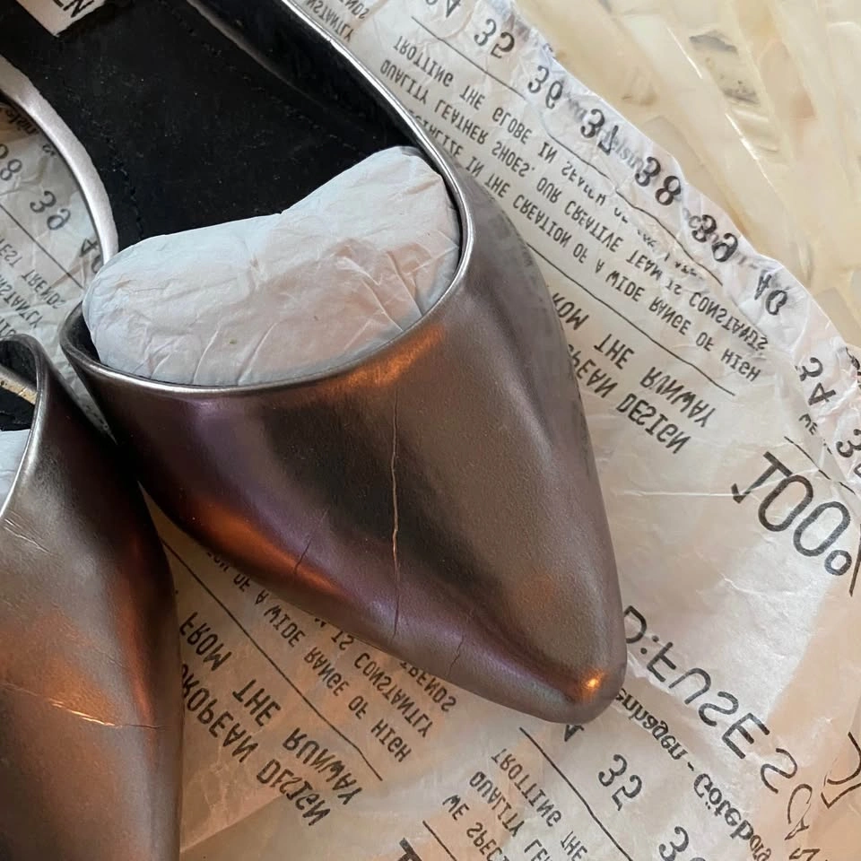 Steve Madden Metallic Pointed-toe Flats - Size 6.5 - photo 3