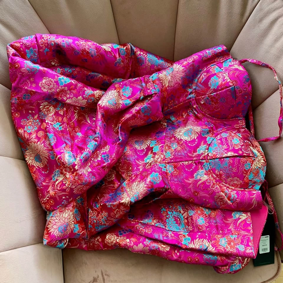NWT Satin Floral Dress - Size XS - photo 5