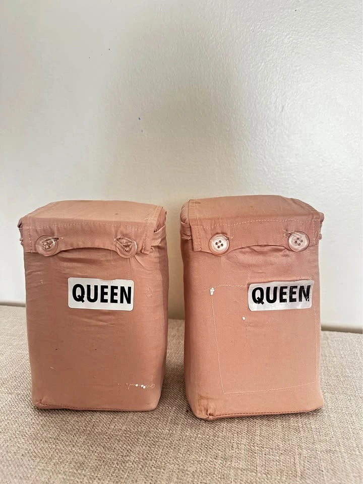 2 Queen pink Bed fitted Sheets Only