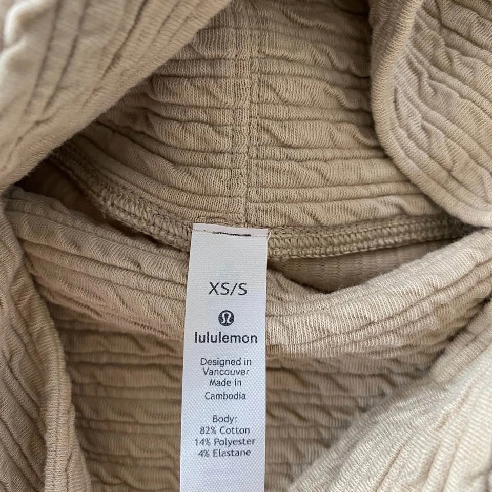 Lululemon Textured Turtleneck Top - photo 5
