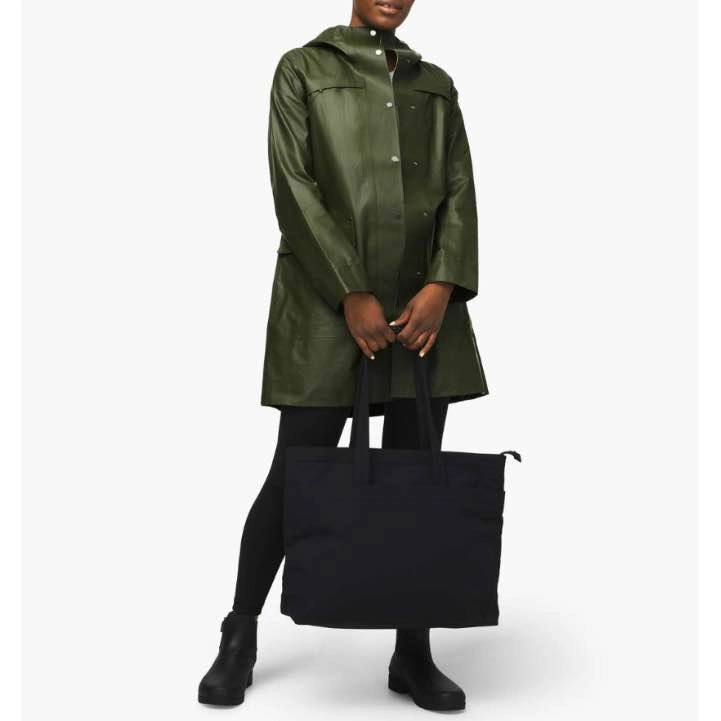 Lululemon Into The Drizzle Rain Jacket - photo 4
