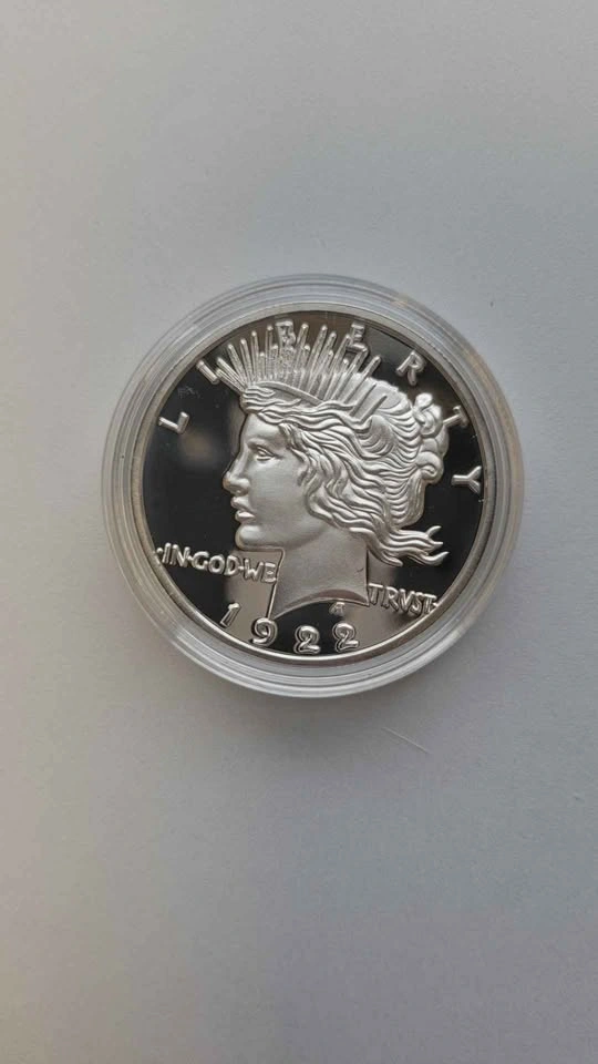 1922 1oz Silver Plated Peace High Relief Copper Collectible - photo 3