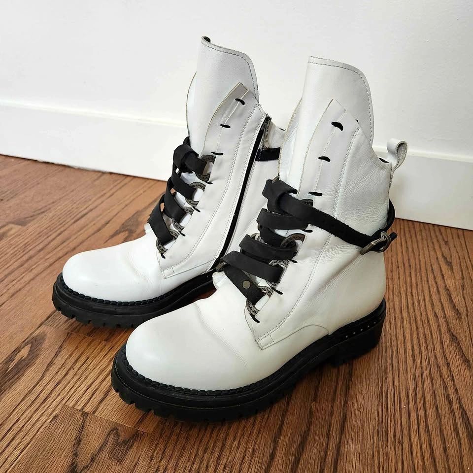 Leather boots Roamers by Ego Trip size 7 (38)