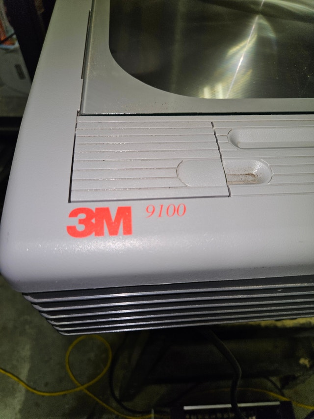 3M 9100 Overhead Projector — Works Great - photo 4