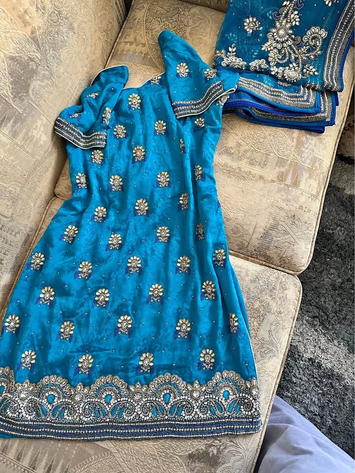 Salwar Suit