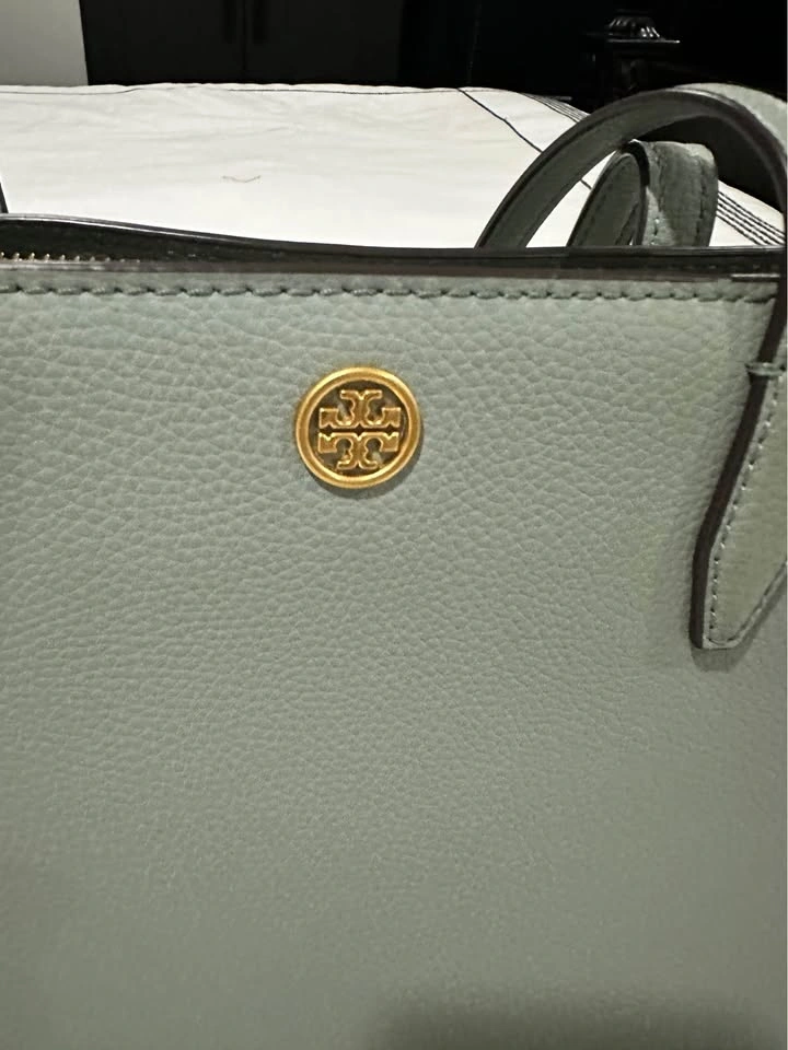 Tory Burch Women’s Shoulder Bag - photo 2