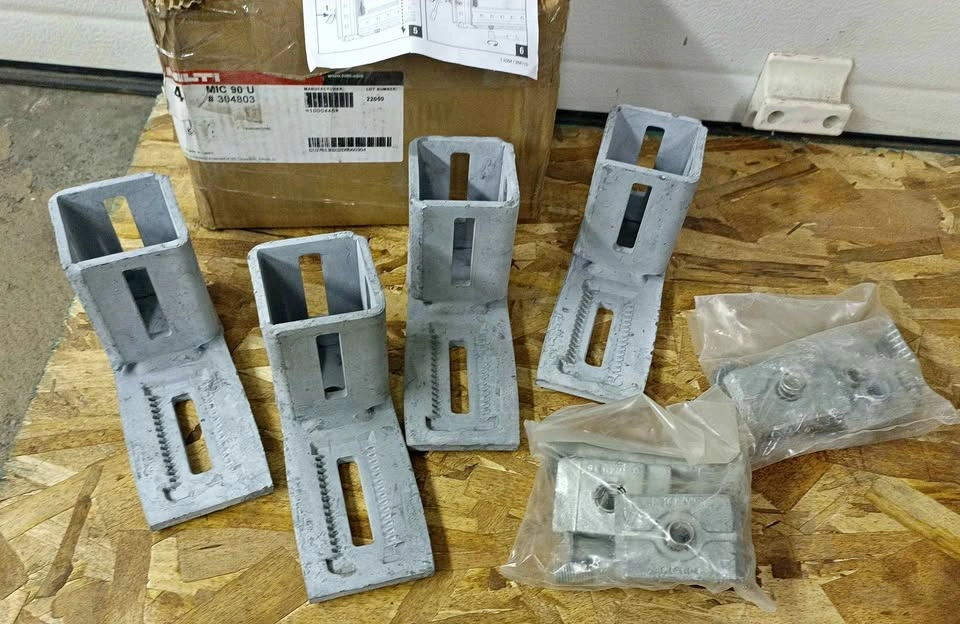 Hilti MIC 90 U Galvanized Girder Connectors #304803