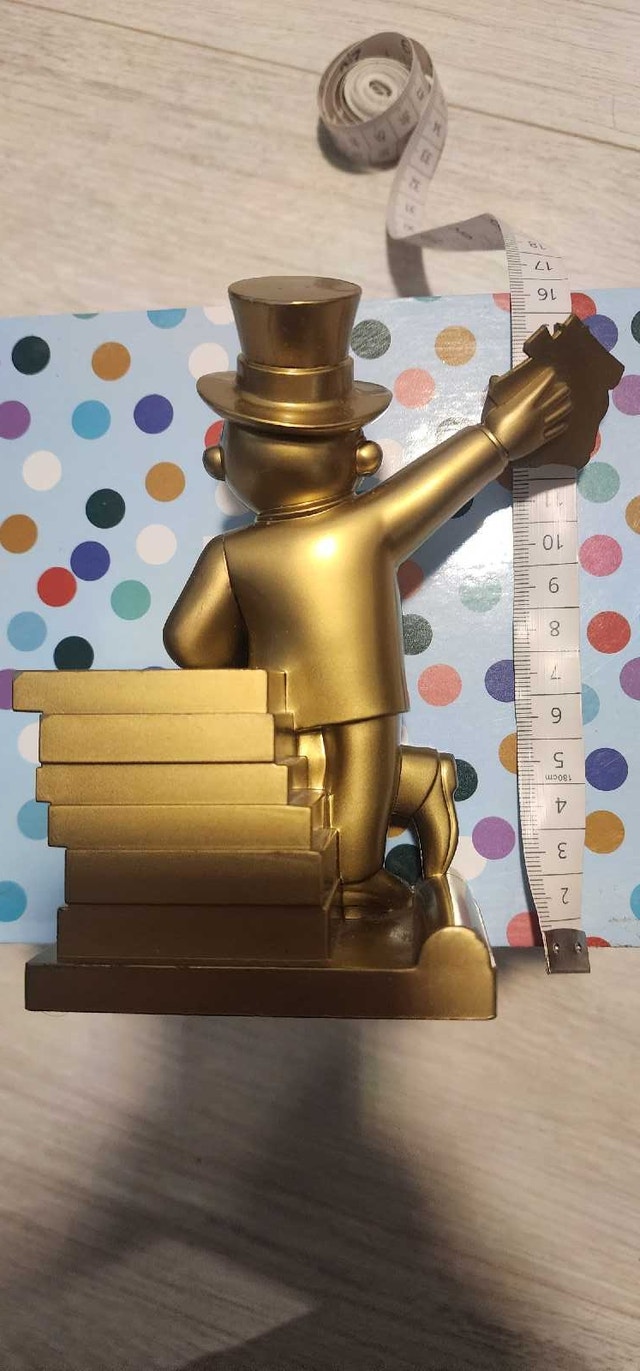 Hasbro Monopoly Family Game Night Trophy - photo 3