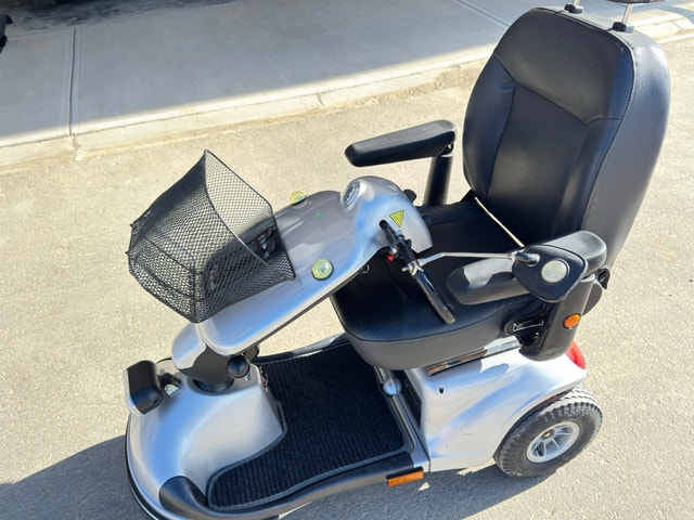 Premium Mobility Scooter - Shoprider Voyager - READY TO GO!