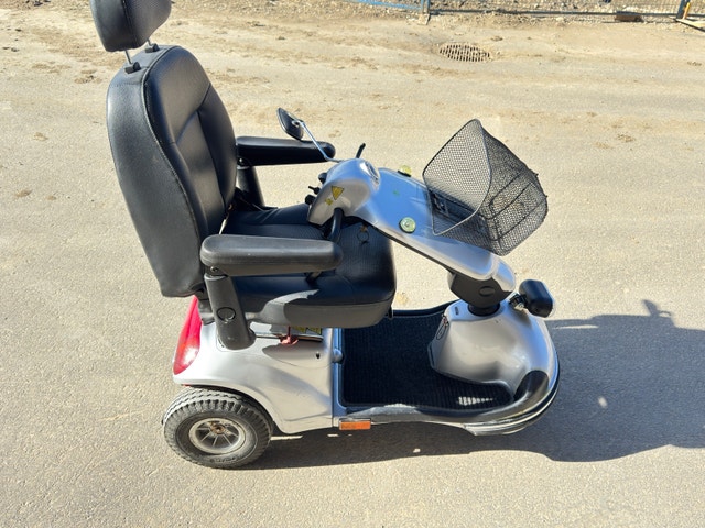 Premium Mobility Scooter - Shoprider Voyager - READY TO GO! - photo 2