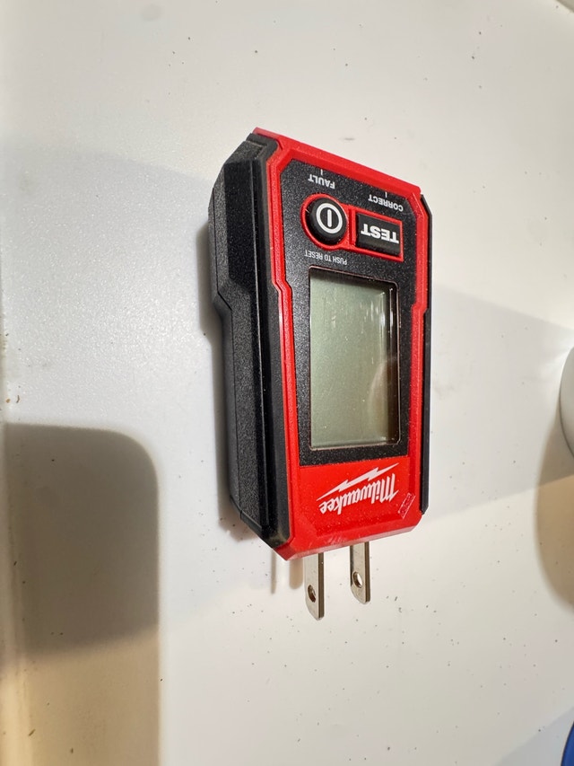 Milwaukee Digital GFCI Outlet Tester *NEW* Save Over 40%