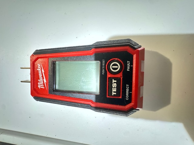 Milwaukee Digital GFCI Outlet Tester *NEW* Save Over 40% - photo 2