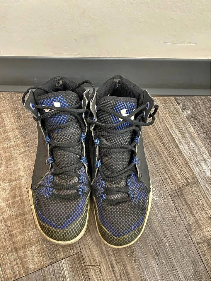 Under Armour Basketball shoes