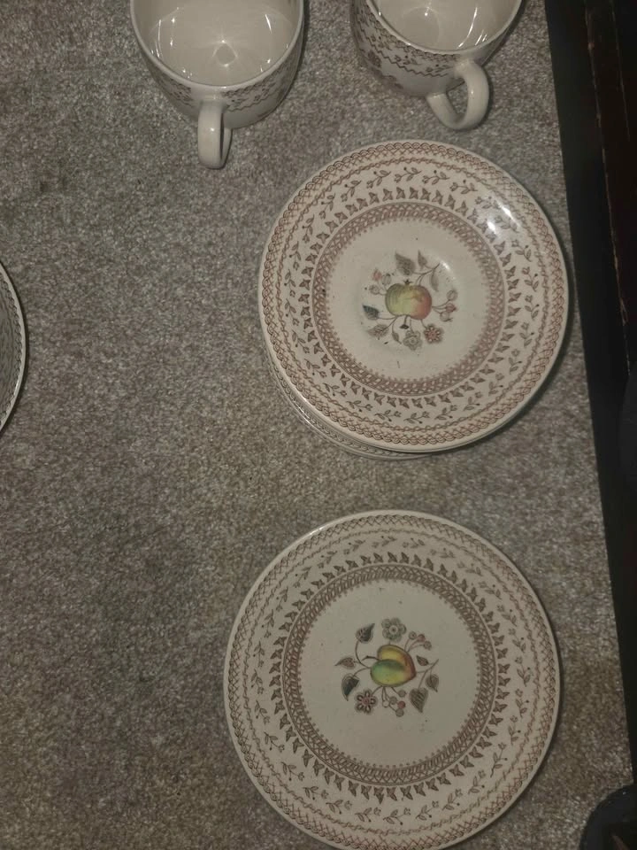 Johnson Brothers "Fruit Sampler" Porcelain Dishes - photo 4