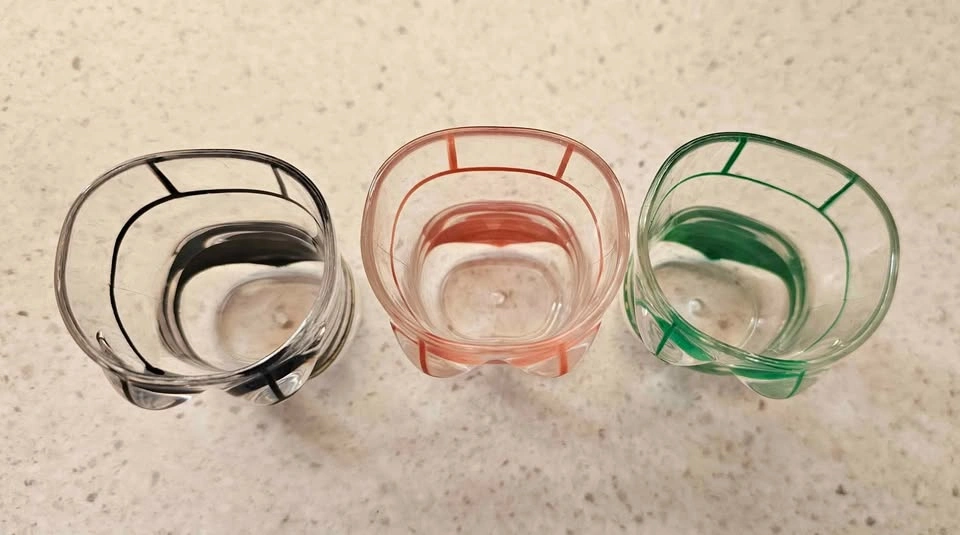 Novelty Shot Cups *plastic - photo 2