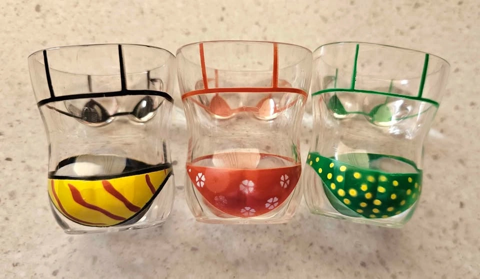 Novelty Shot Cups *plastic - photo 3