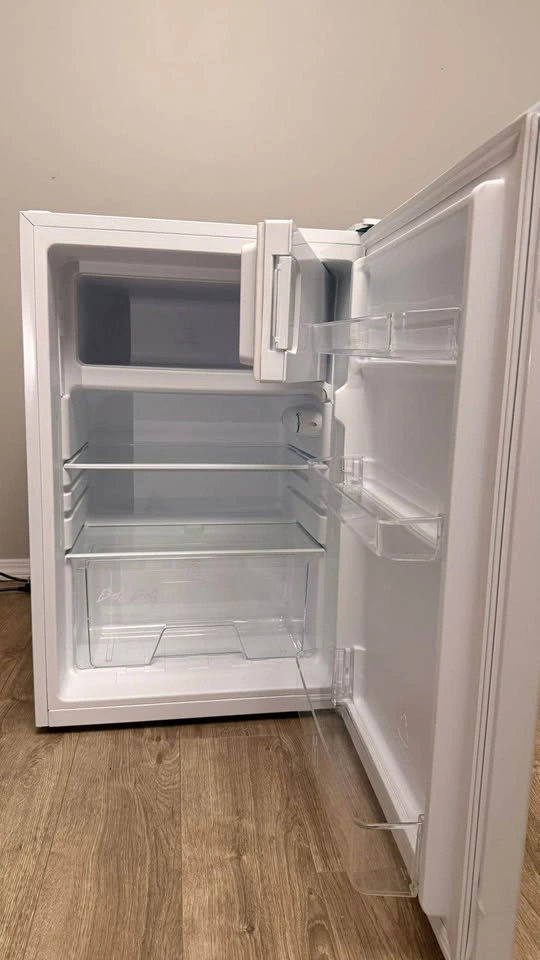 IKEA LAGAN Fridge (4.0 cu.ft) - photo 4