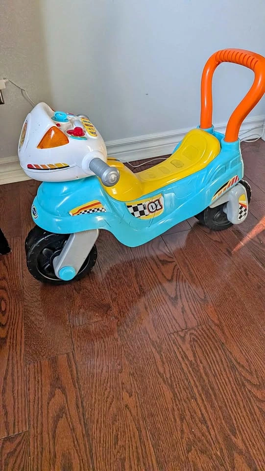 VTech 3-in-1 Step and Roll Motorbike