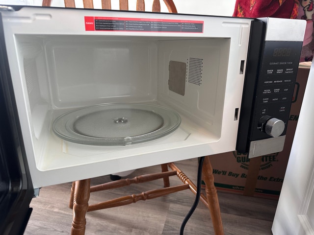 Microwave - photo 2