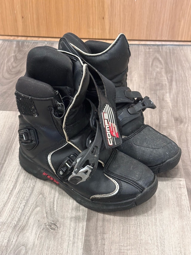 Motorcycle boots size 8