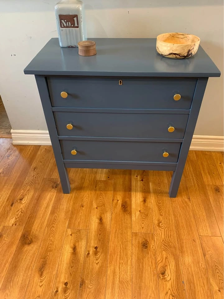 Dresser/Console Table - photo 4