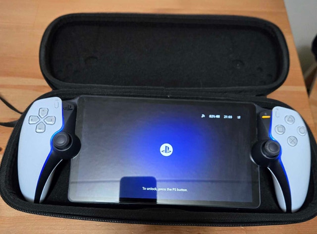 PS PORTAL with case